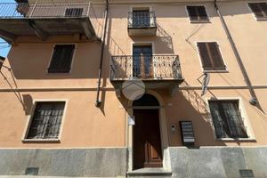 4 LOCALI A BAGNOLO PIEMONTE