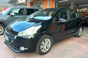 Peugeot 208 5 Porte 208 5p 1.2 puretech (vti) 12v