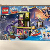 LEGO DC Super Hero Girls