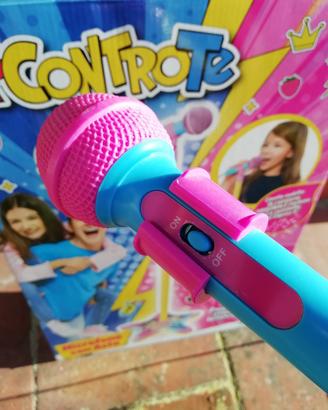 Microfono per cantare coi Me contro Te