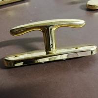 Maniglie per finestre in ottone