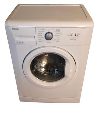 Lavatrice Beko 5 kg pari al nuovo 