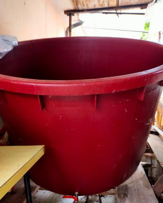 mastella per vino con rubinetto 1000 litri