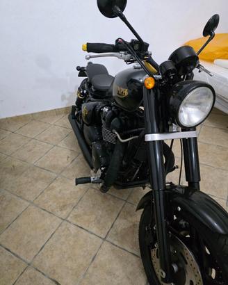 Triumph Speedmaster 900 cc Anno 2006