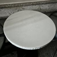 Tavolo da arredo BASE in ghisa