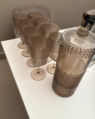Bicchieri plastica + Brocca