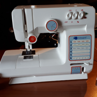 Macchina da cucire per bambina