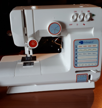 Macchina da cucire per bambina