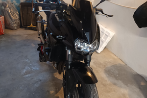 Kawasaki z 750 anno 2004 da vedere