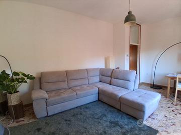 Divano letto angolare con  contenitore