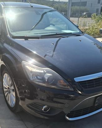 FORD FOCUS per ricambi usati