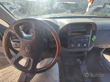 VOLANTE PER MITSUBISHI PAJERO V60 GLX 2003