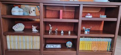 Libreria a giorno / retro-divano