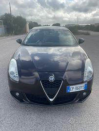 Auto Alfa Romeo