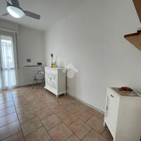 PORZIONE DI BIFAMILIARE A NOVARA