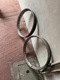 Cerchi Ducati scrambler Epoca anni ‘70