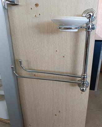 Asta porta asciugamani e porta sapone 