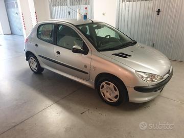 Peugeot 206 1.1 5p  X-design 