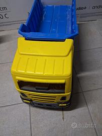 camion ribaltabile