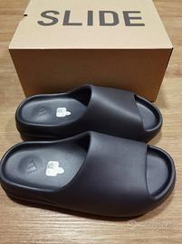 Ciabatte adidas Originals Yeezy nere, taglia 46