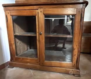 Antica vetrina a doppia anta – metà ‘800