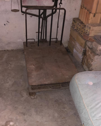 Bilancia a bascula basculante