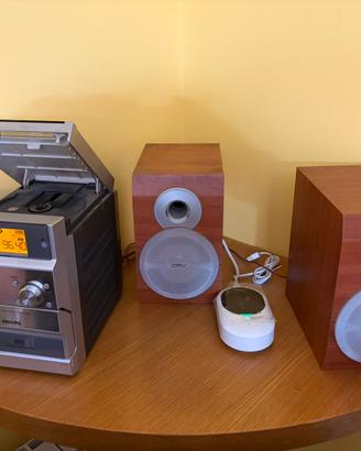 Impianto Stereo Philips con casse in legno