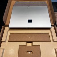 Microsoft Surface Pro 9, 1TB / 32GB - NUOVO