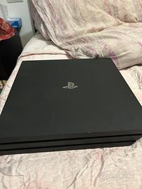 Playstation 4 pro prezzo trattabile