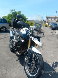 Triumph Tiger 800