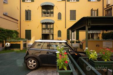 Box / Garage di 21 m² a Milano