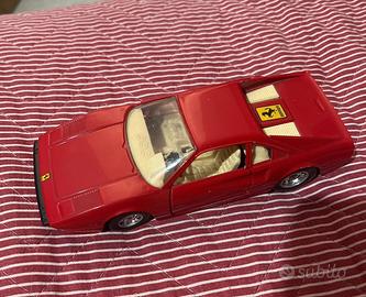 Ferrari 308 GTB(scala 1:24)