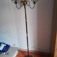 Lampada antica da terra