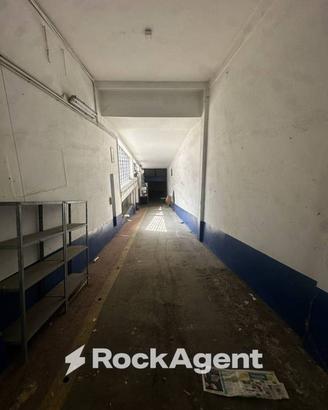Immobile di 400 m² a Alessandria