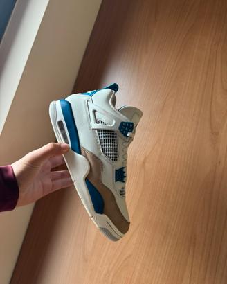 Jordan 4 Military Blue