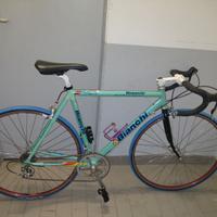 bicicletta da corsa bianchi.