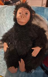 Peluche scimmia
