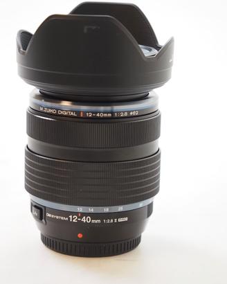 OM SYSTEM 12-40 F 2.8 II PRO