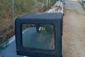 Hard-top Suzuki Santana samurai