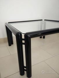 Tavolino basso da salotto con vetro