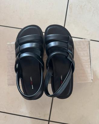 Sandali bata numero 40