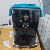Macchina caffè DeLonghi Magnifica S 