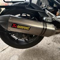 Scarico akrapovic honda 750
