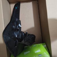 fanale posteriore DX ford kuga