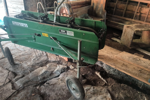 Ranghinatore - rastrelina girafieno