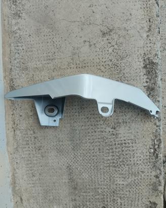 fianchetto nuovo sottosella Yamaha mt09 sp