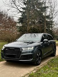 Audi SQ7 4.0tdi V8 Quattro Tiptronic