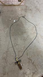 Collana in acciaio con croce
