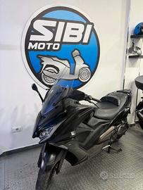 Kymco AK 550