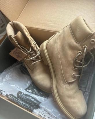 Timberland stivale stivaletto taglia 8.5  n.39.5